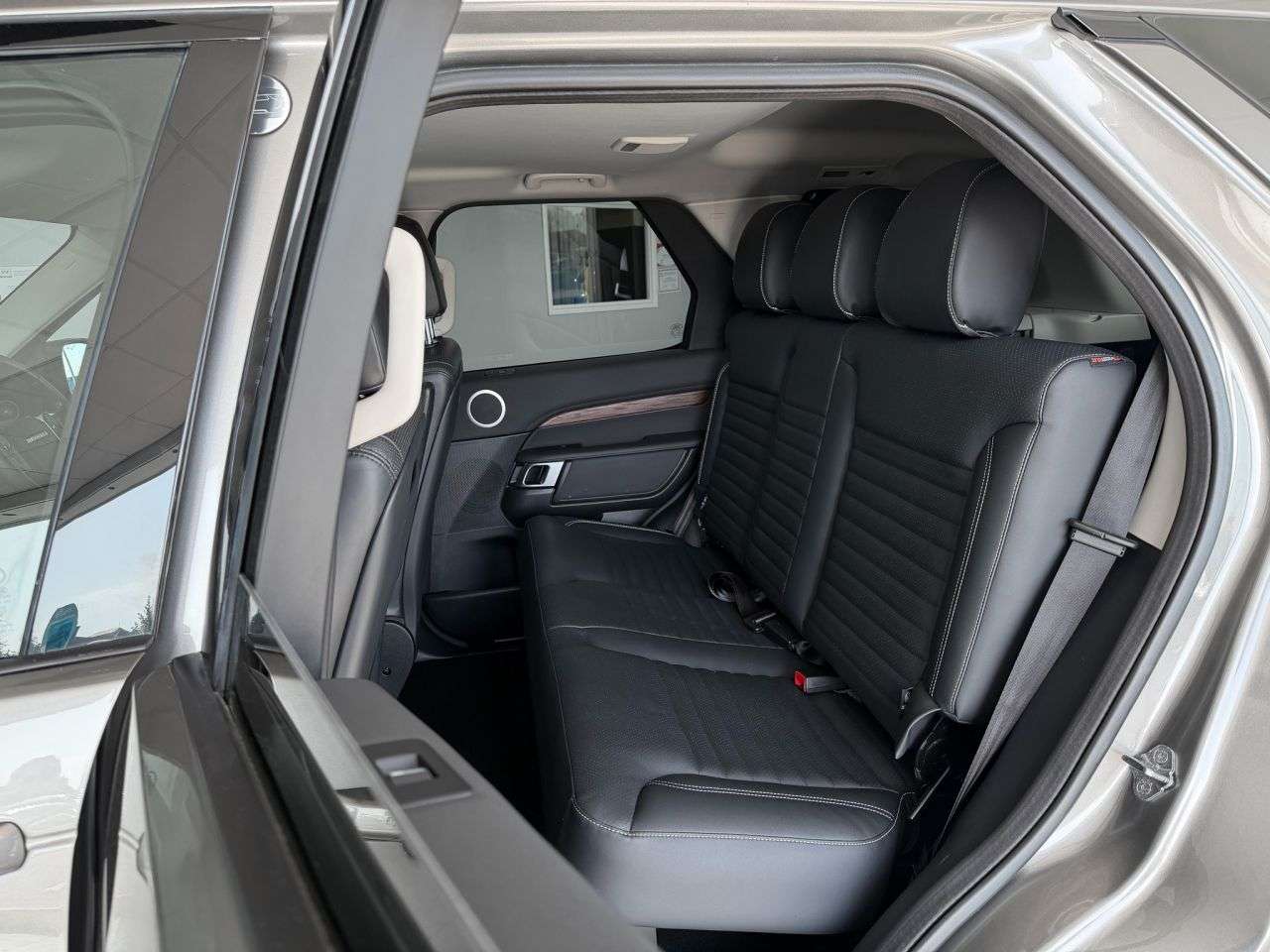 2019 LAND ROVER DISCOVERY 2019 LAND ROVER DISCOVERY