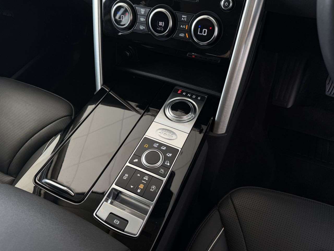 2019 LAND ROVER DISCOVERY 2019 LAND ROVER DISCOVERY