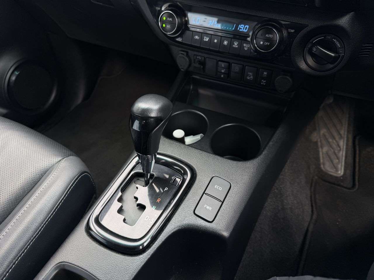 2022 TOYOTA HI-LUX 2022 TOYOTA HI-LUX