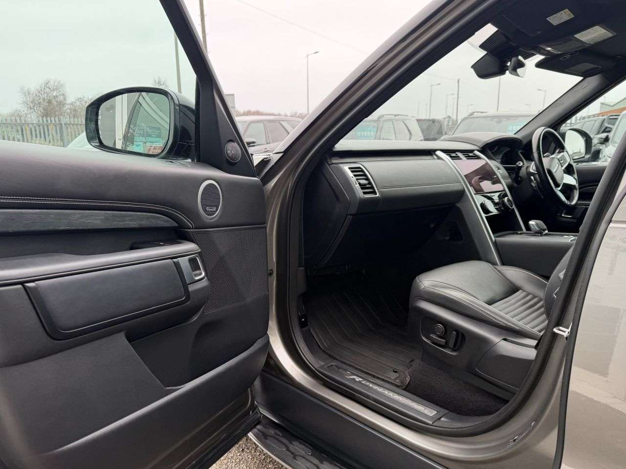 2023 LAND ROVER DISCOVERY 2023 LAND ROVER DISCOVERY