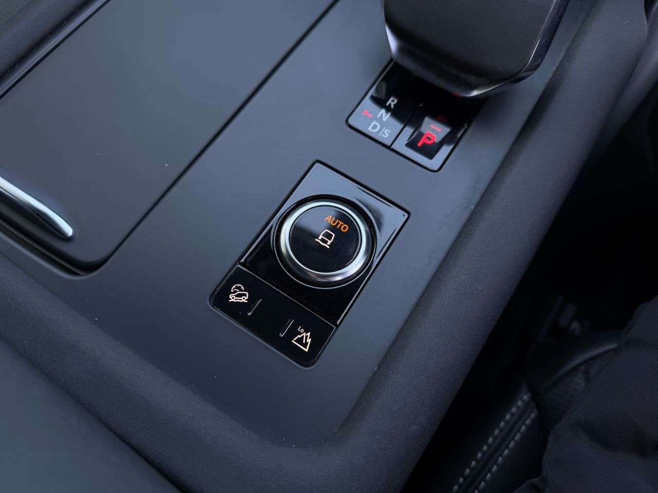 2023 LAND ROVER DISCOVERY 2023 LAND ROVER DISCOVERY