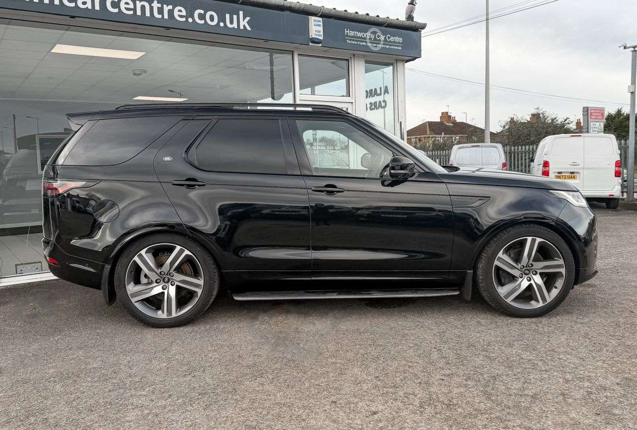 A 2025 LAND ROVER DISCOVERY 3.0 D350 MHEV Dynamic HSE SUV 5dr Diesel Auto 4WD Euro 6 (s/s) (350 ps) 360 A 2025 LAND ROVER DISCOVERY 3.0 D350 MHEV Dynamic HSE SUV 5dr Diesel Auto 4WD Euro 6 (s/s) (350 ps) 360