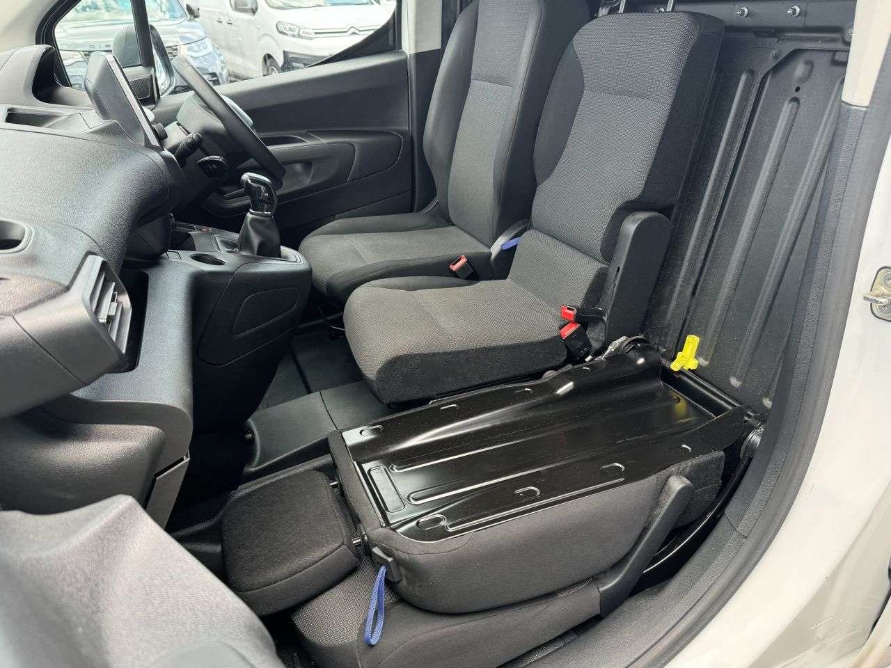 2021 PEUGEOT PARTNER 2021 PEUGEOT PARTNER