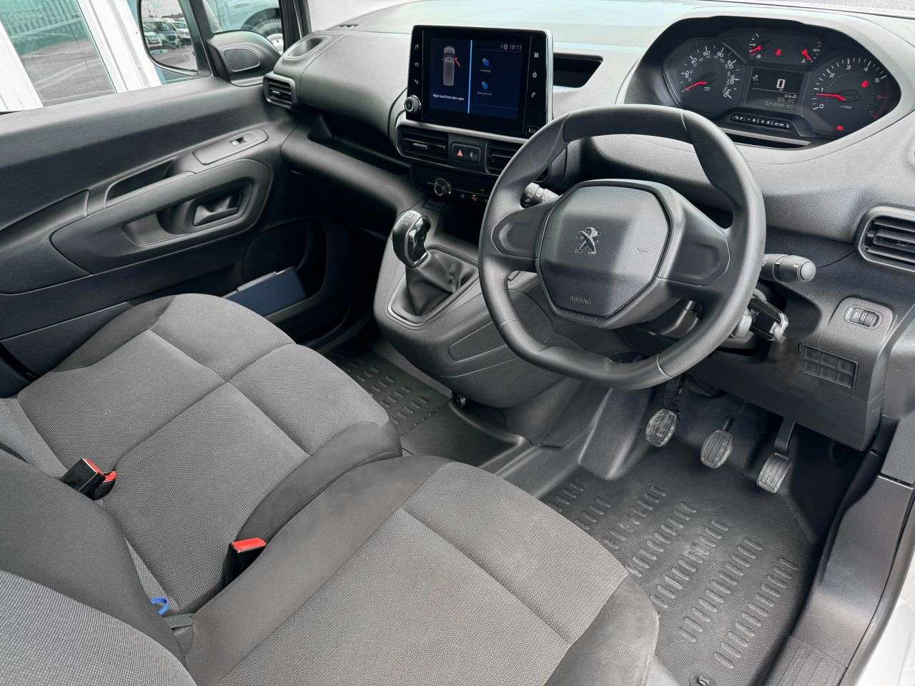 2021 PEUGEOT PARTNER 2021 PEUGEOT PARTNER