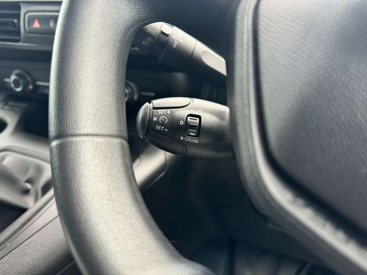 2021 PEUGEOT PARTNER 2021 PEUGEOT PARTNER