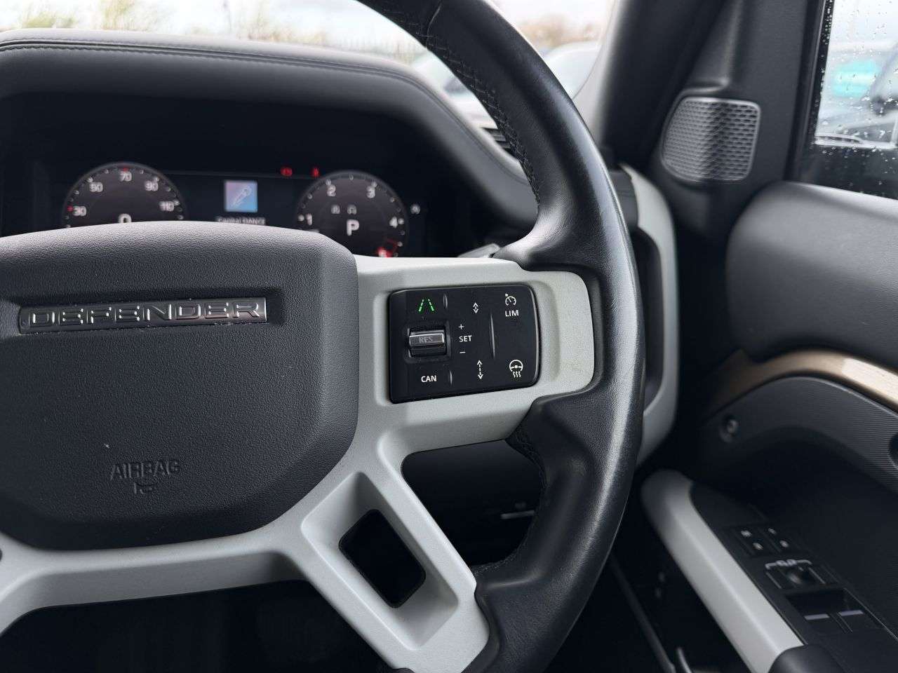 2024 LAND ROVER DEFENDER 2024 LAND ROVER DEFENDER