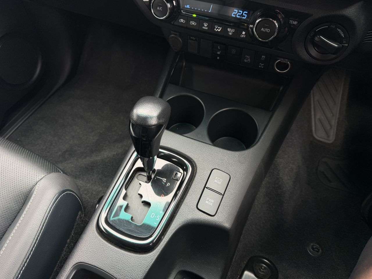 2021 TOYOTA HI-LUX 2021 TOYOTA HI-LUX