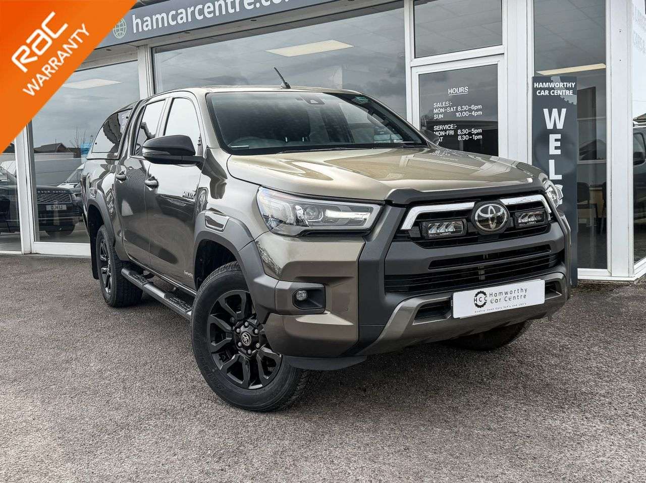 A 2021 TOYOTA HI-LUX 2.8 D-4D Invincible X Pickup Double Cab NO VAT 4dr Diesel Auto 4WD Euro 6 ( A 2021 TOYOTA HI-LUX 2.8 D-4D Invincible X Pickup Double Cab NO VAT 4dr Diesel Auto 4WD Euro 6 (