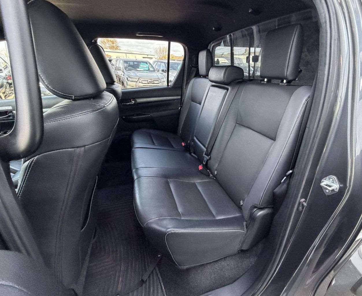 2022 TOYOTA HI-LUX 2022 TOYOTA HI-LUX