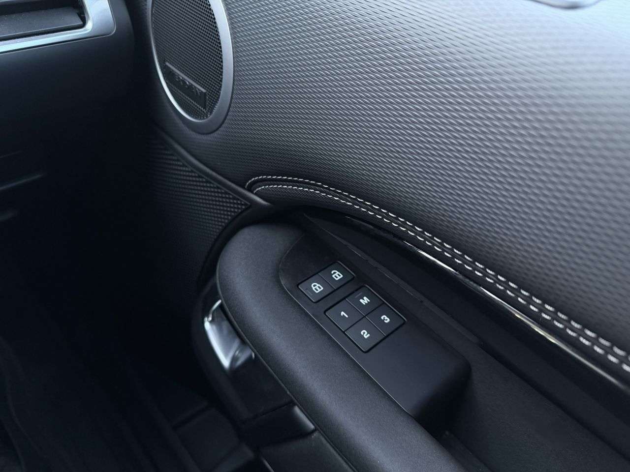 2023 LAND ROVER DISCOVERY 2023 LAND ROVER DISCOVERY