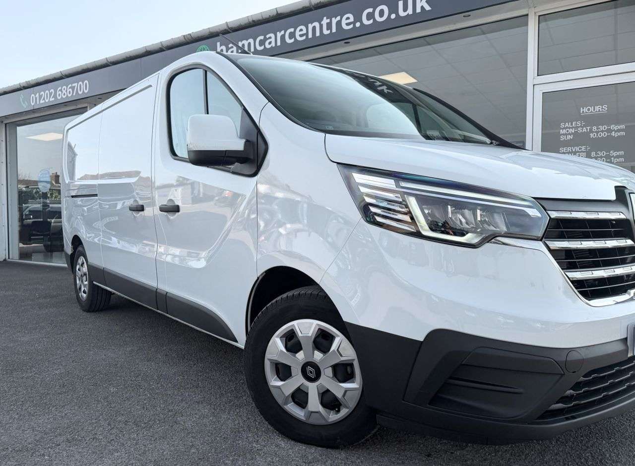 2025 RENAULT TRAFIC 2025 RENAULT TRAFIC