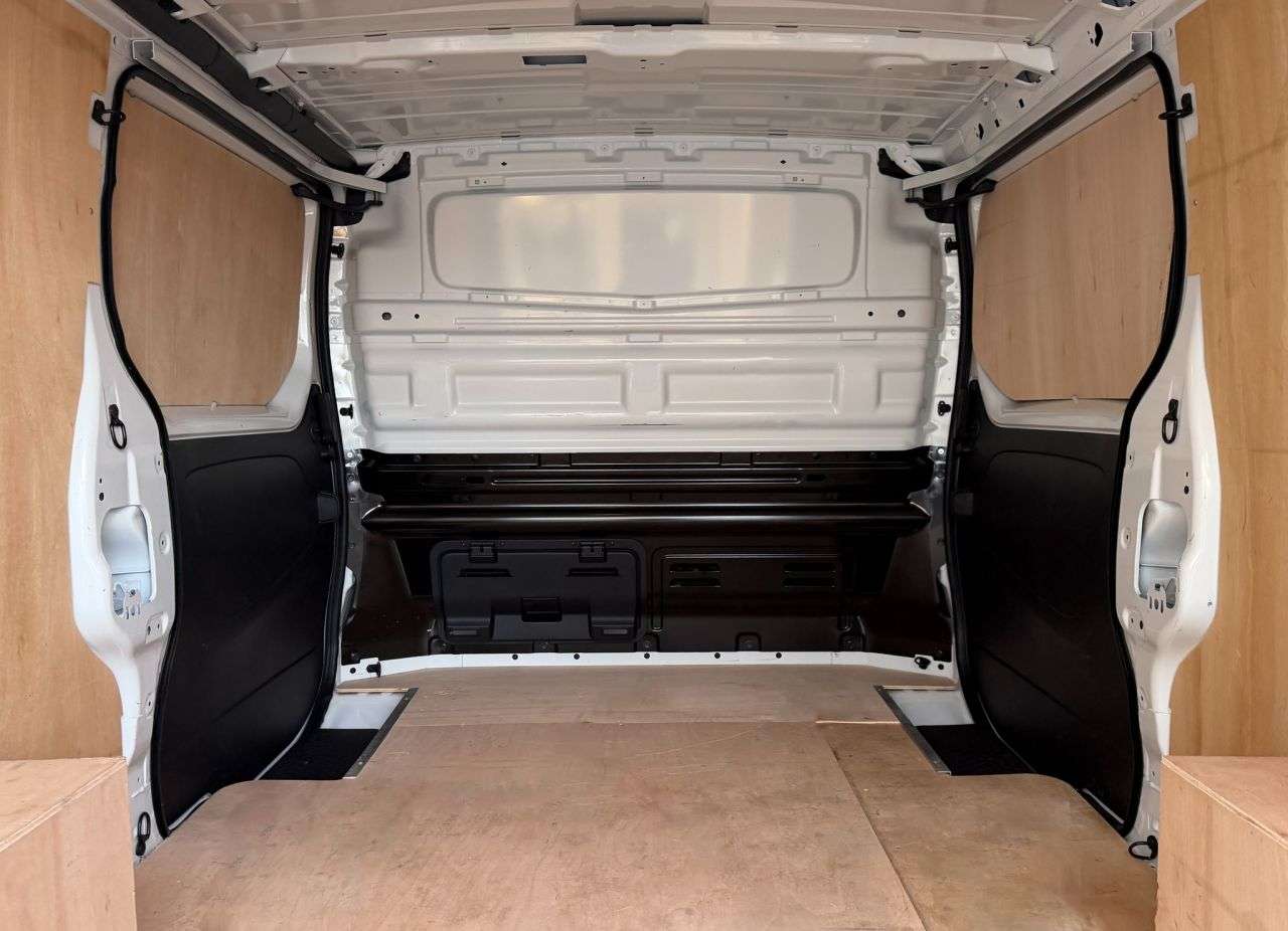 2025 RENAULT TRAFIC 2025 RENAULT TRAFIC