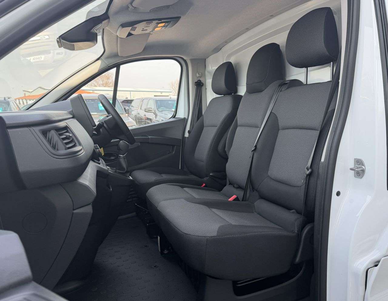 2025 RENAULT TRAFIC 2025 RENAULT TRAFIC