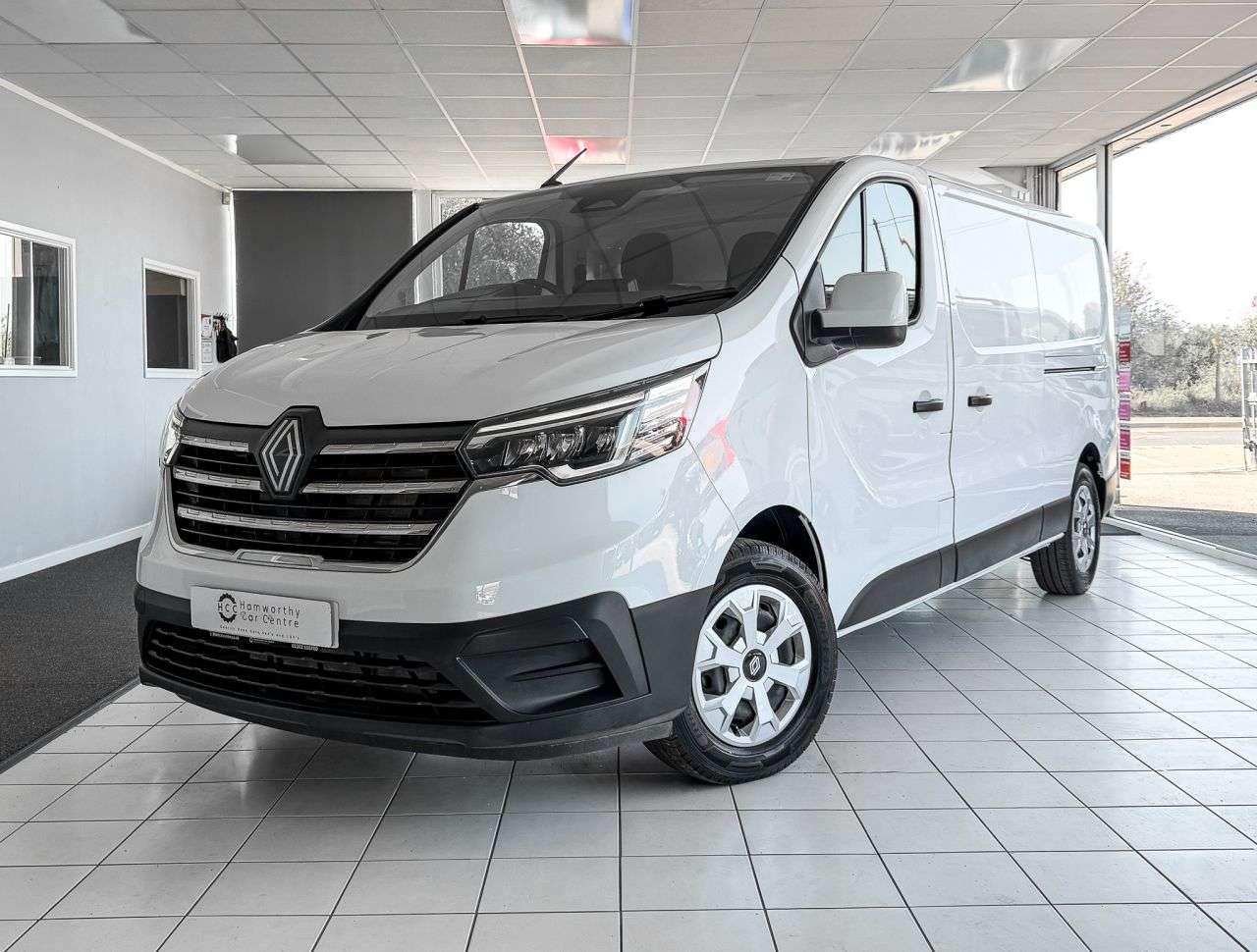 A 2025 RENAULT TRAFIC 2.0 dCi Blue LL30 Advance Panel Van 5dr Diesel EDC AUTOMATIC L2 H1 Euro 6 ( A 2025 RENAULT TRAFIC 2.0 dCi Blue LL30 Advance Panel Van 5dr Diesel EDC AUTOMATIC L2 H1 Euro 6 (