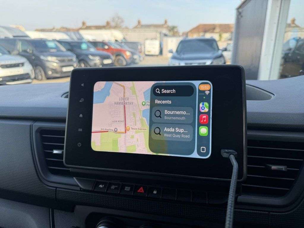 A 2025 RENAULT TRAFIC 2.0 dCi Blue LL30 Advance Panel Van 5dr Diesel EDC AUTOMATIC L2 H1 Euro 6 ( A 2025 RENAULT TRAFIC 2.0 dCi Blue LL30 Advance Panel Van 5dr Diesel EDC AUTOMATIC L2 H1 Euro 6 (