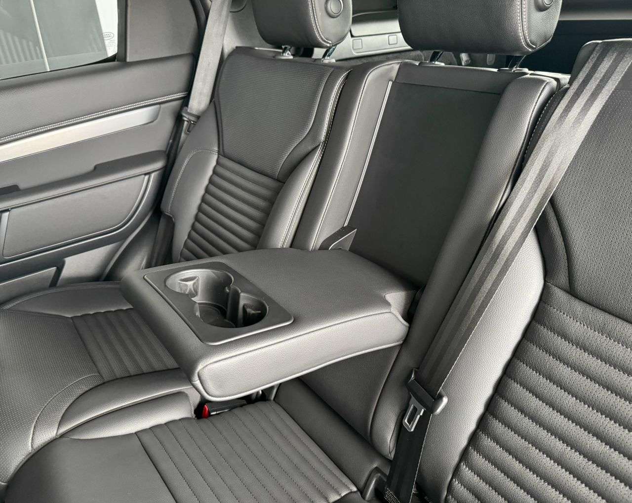 2024 LAND ROVER DISCOVERY 2024 LAND ROVER DISCOVERY