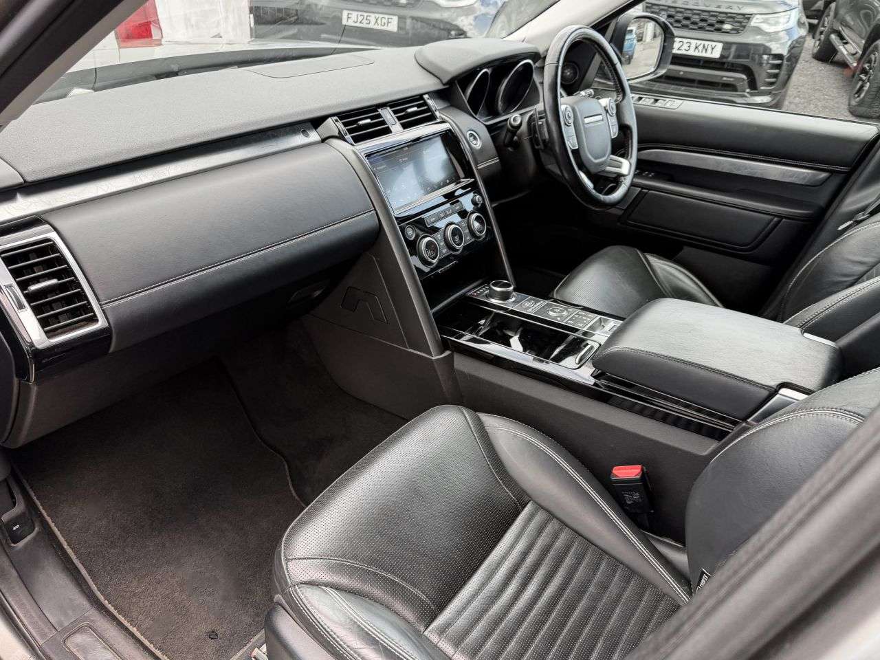 2017 LAND ROVER DISCOVERY 2017 LAND ROVER DISCOVERY