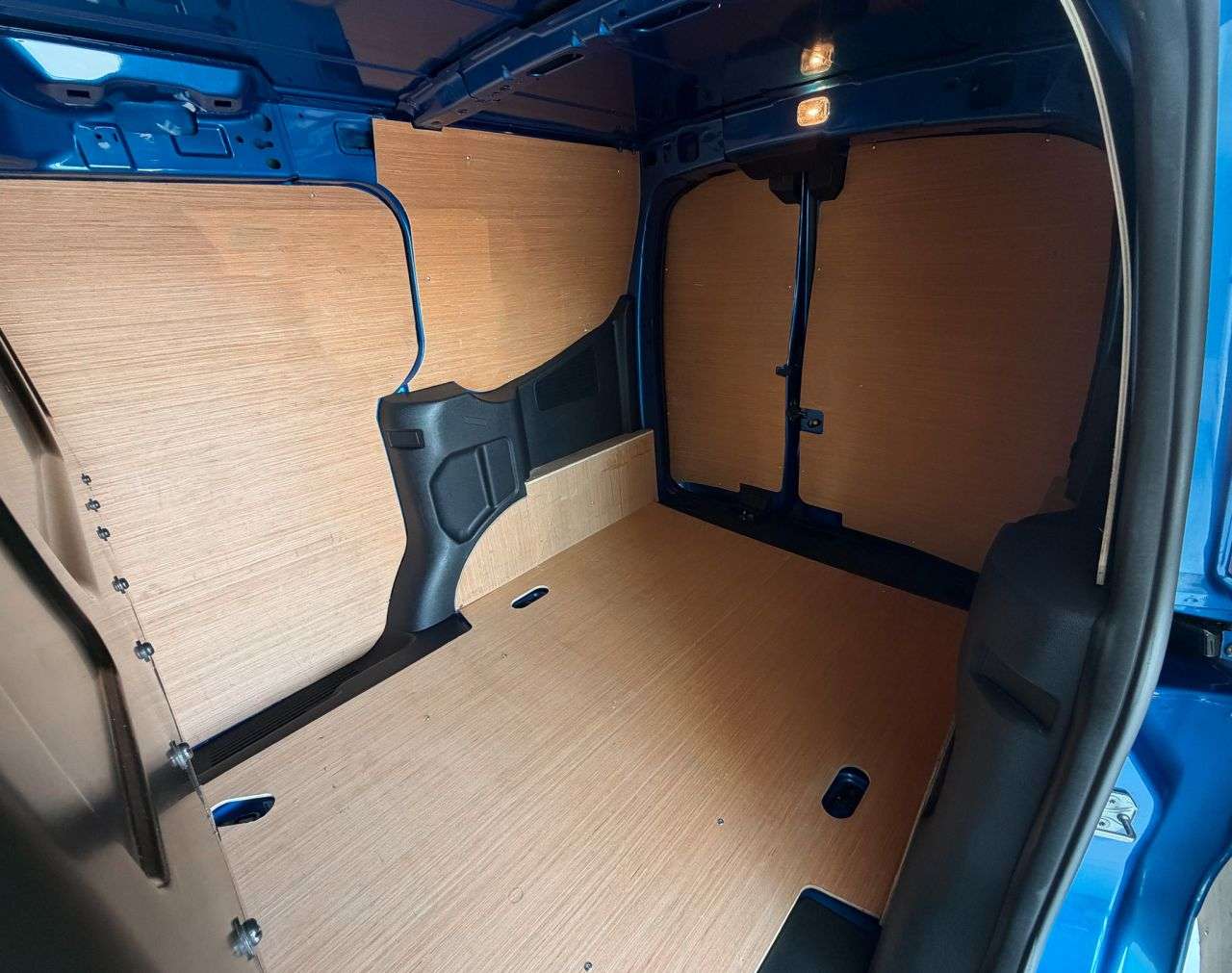 2024 FORD TRANSIT COURIER 2024 FORD TRANSIT COURIER