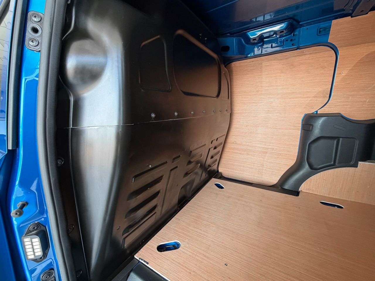 2024 FORD TRANSIT COURIER 2024 FORD TRANSIT COURIER