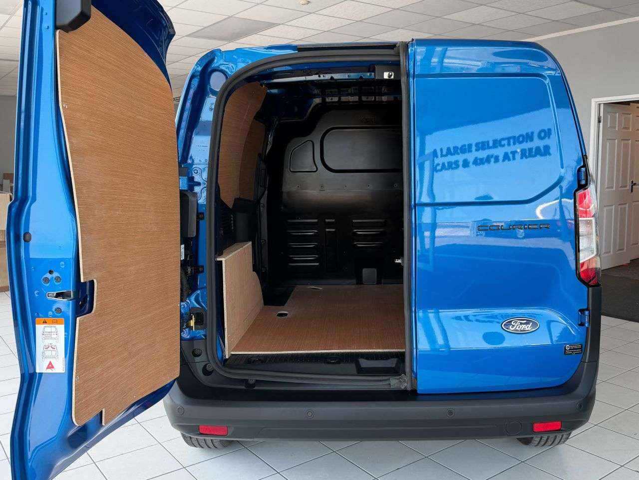 2024 FORD TRANSIT COURIER 2024 FORD TRANSIT COURIER