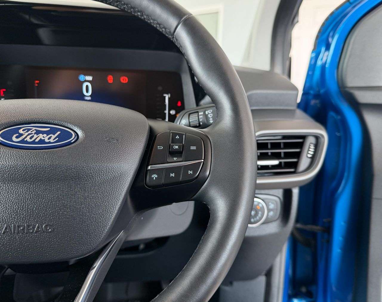 2024 FORD TRANSIT COURIER 2024 FORD TRANSIT COURIER