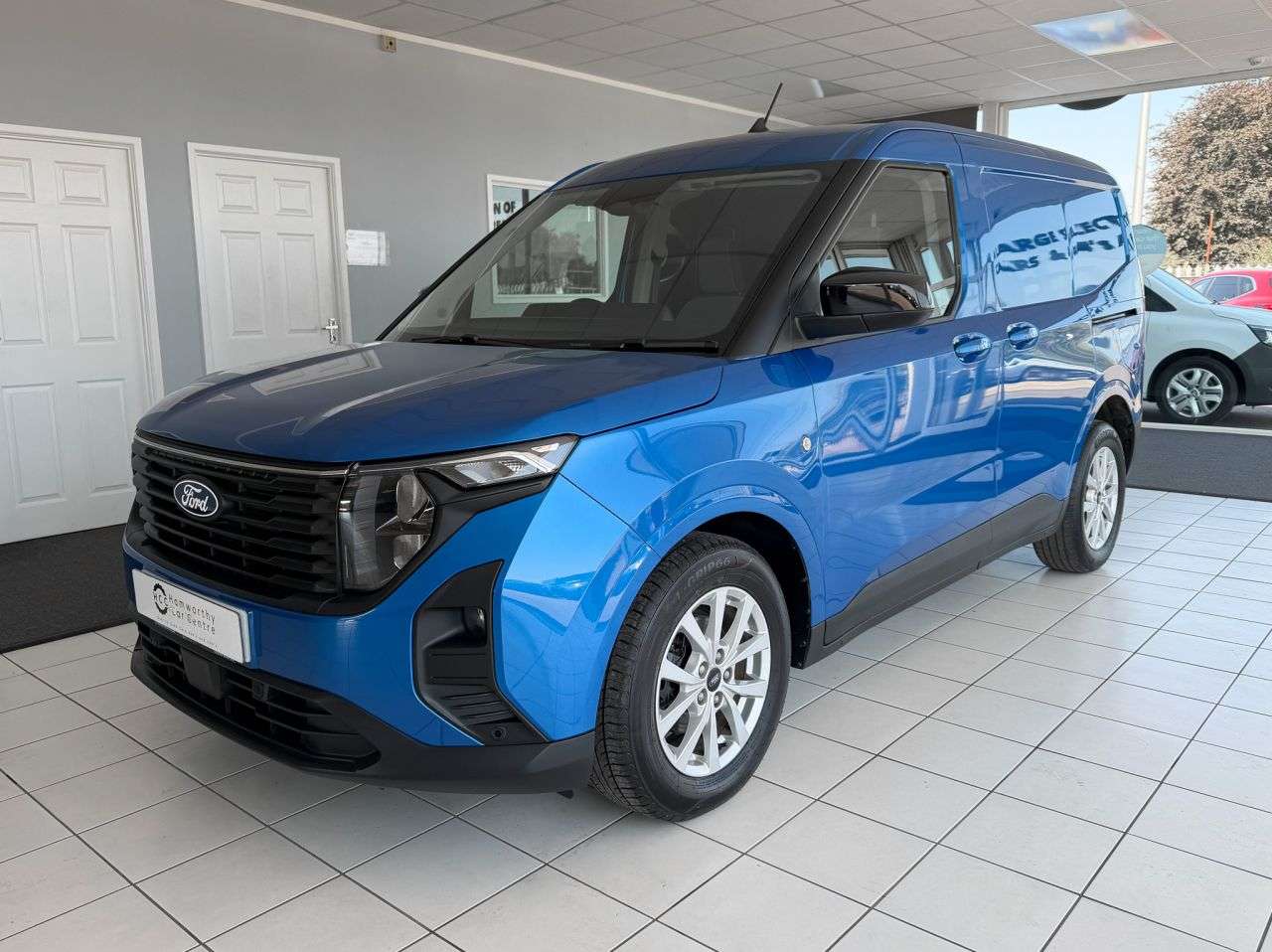 2024 FORD TRANSIT COURIER 2024 FORD TRANSIT COURIER