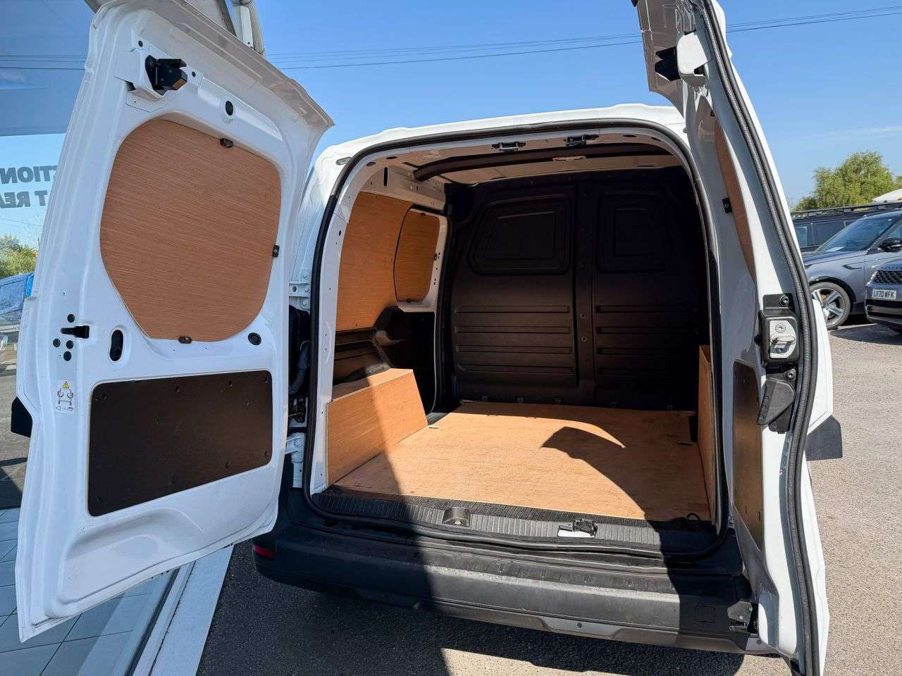 2023 RENAULT KANGOO 2023 RENAULT KANGOO