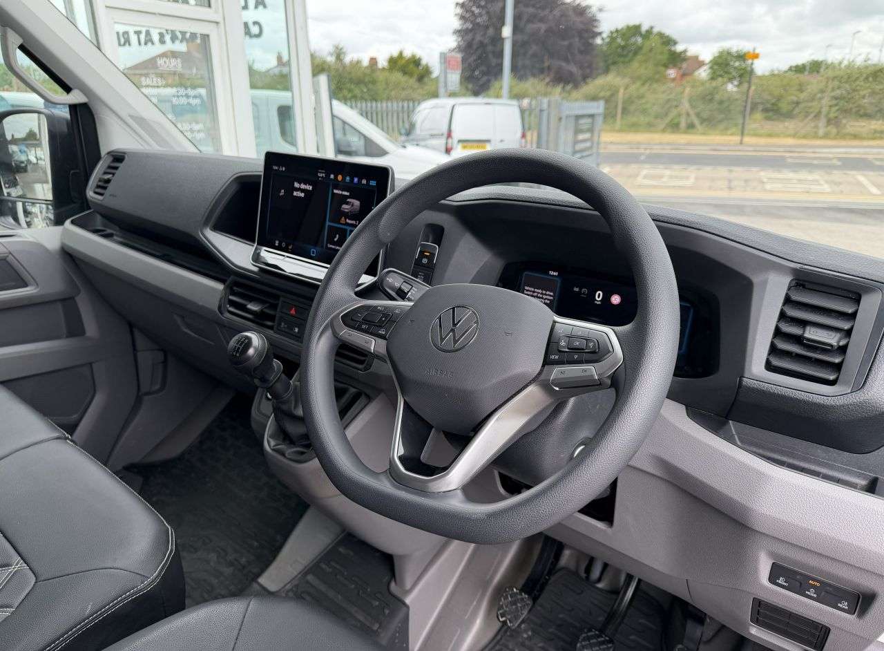 A 2025 VOLKSWAGEN CRAFTER 2.0 TDI CR35 Commerce Plus Panel Van 5dr Diesel Manual FWD MWB High Roof Eu A 2025 VOLKSWAGEN CRAFTER 2.0 TDI CR35 Commerce Plus Panel Van 5dr Diesel Manual FWD MWB High Roof Eu