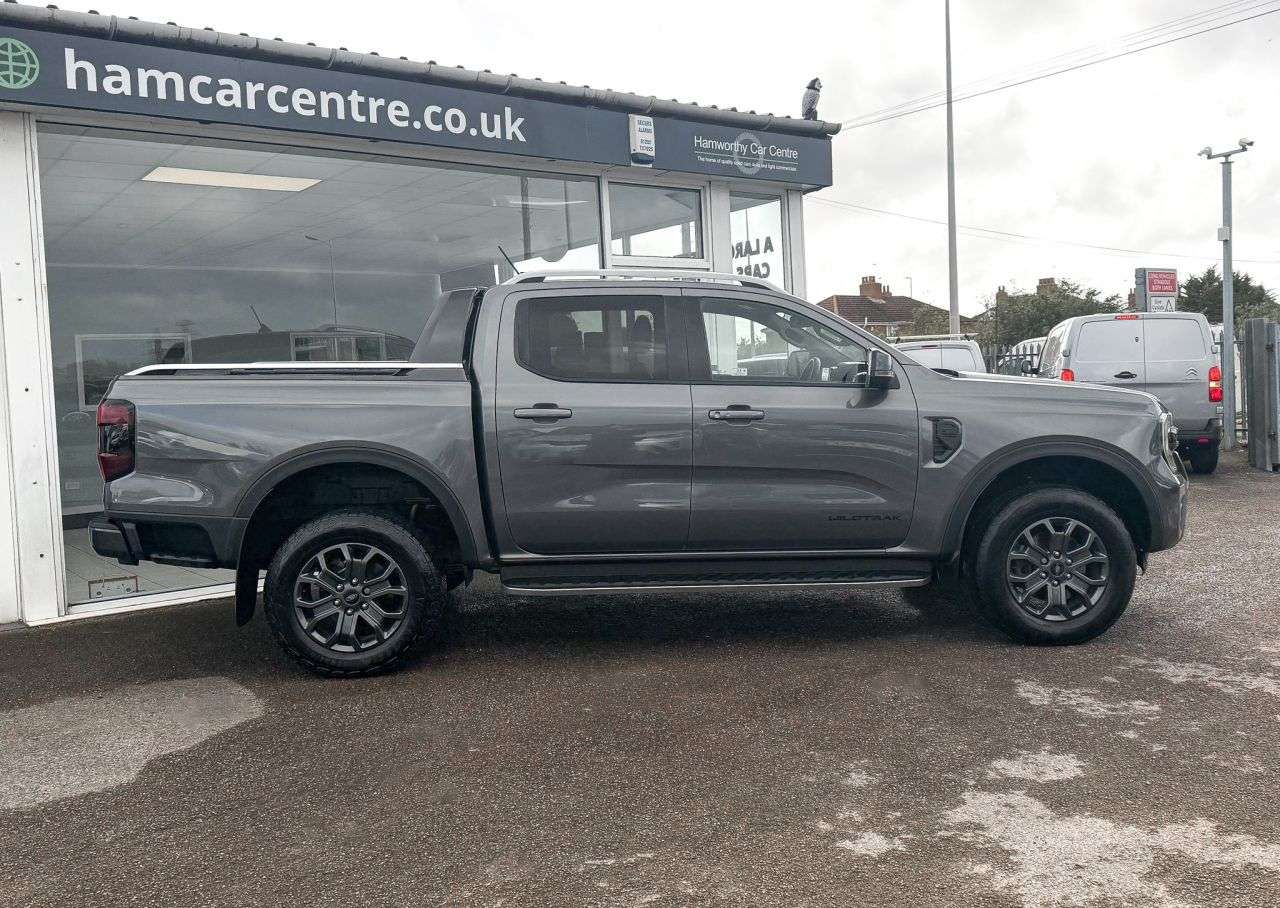 A 2023 FORD RANGER 2.0 TD EcoBlue Wildtrak Pickup Double Cab 4dr Diesel Auto 4WD Euro 6 (s/s) A 2023 FORD RANGER 2.0 TD EcoBlue Wildtrak Pickup Double Cab 4dr Diesel Auto 4WD Euro 6 (s/s)