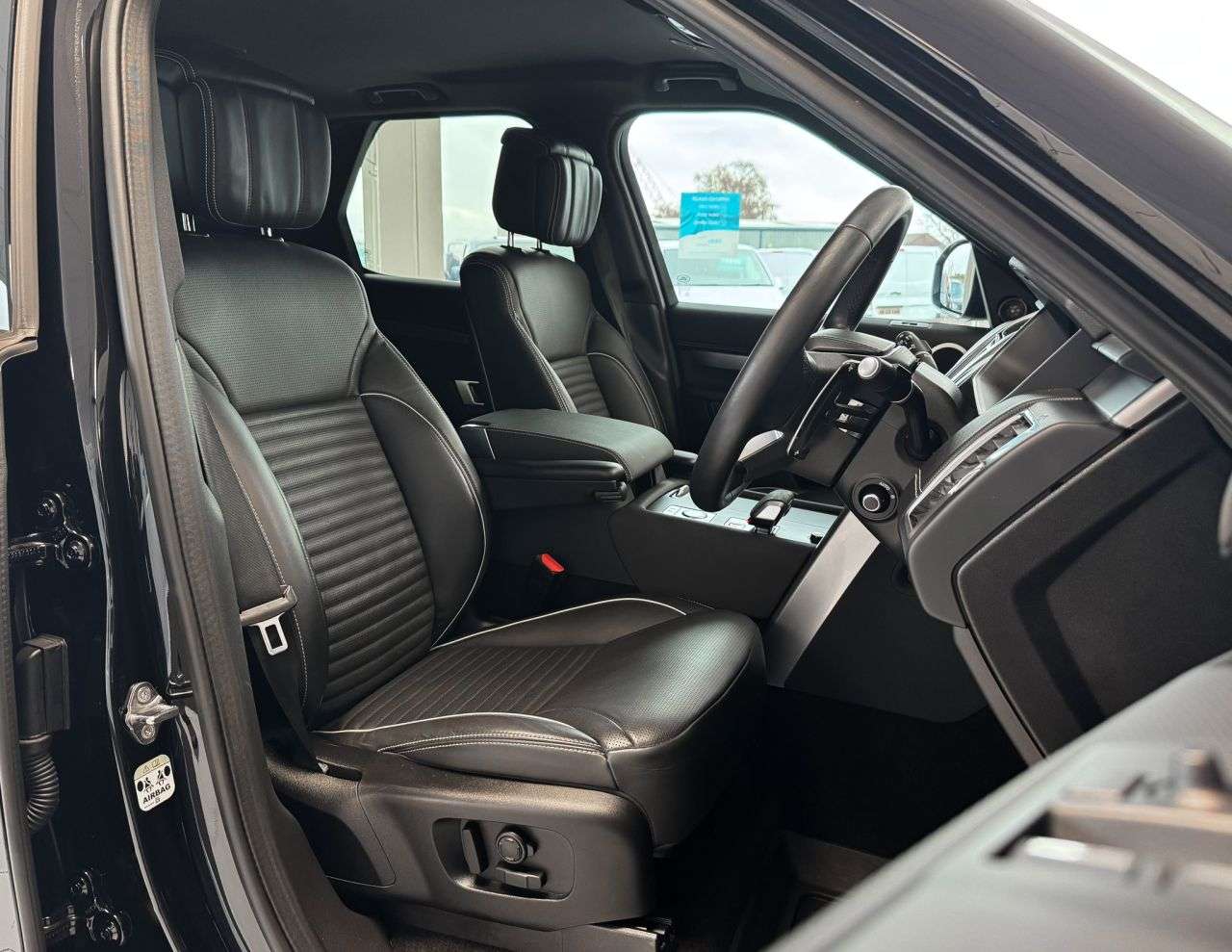 2026 LAND ROVER DISCOVERY 2026 LAND ROVER DISCOVERY
