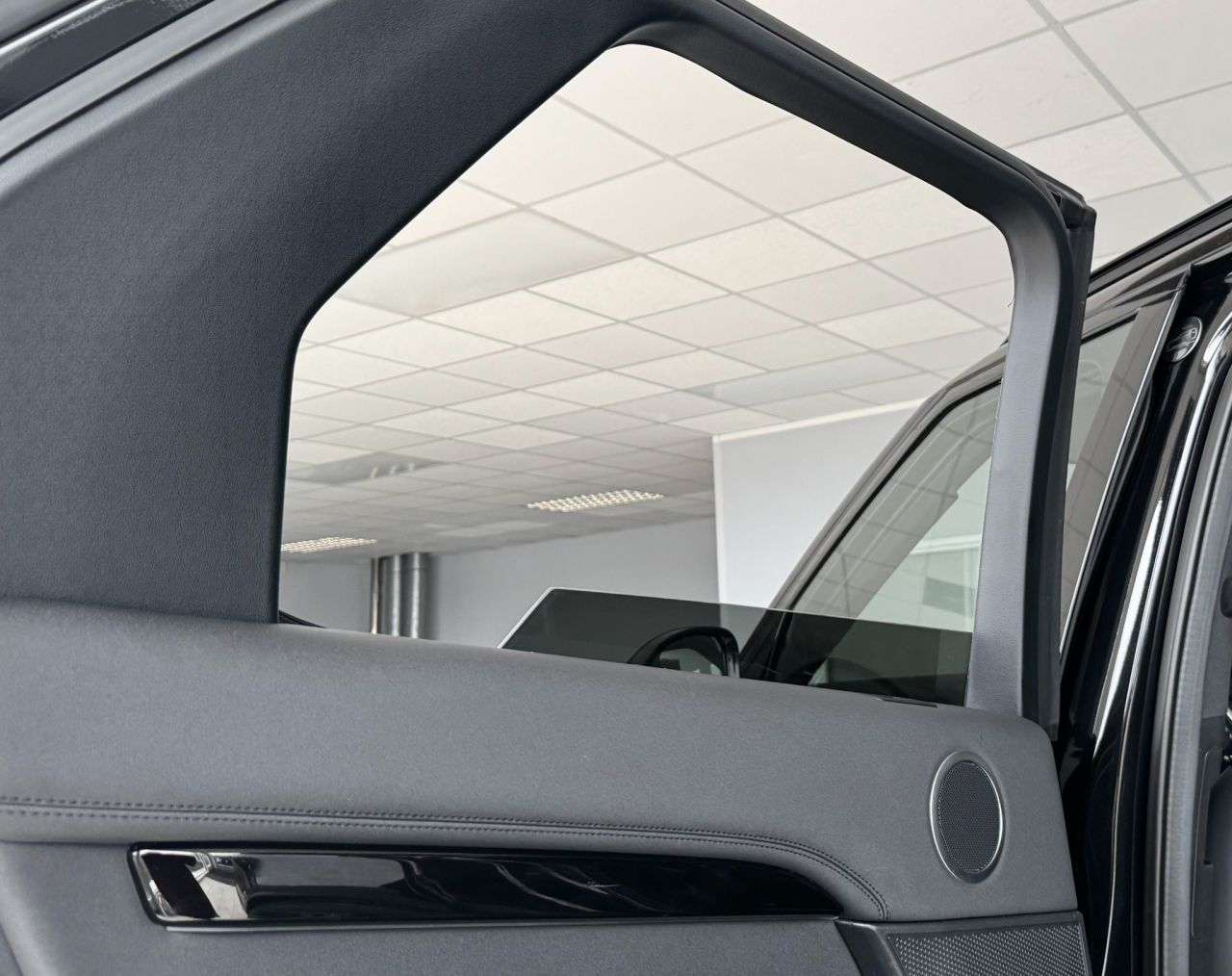 2026 LAND ROVER DISCOVERY 2026 LAND ROVER DISCOVERY