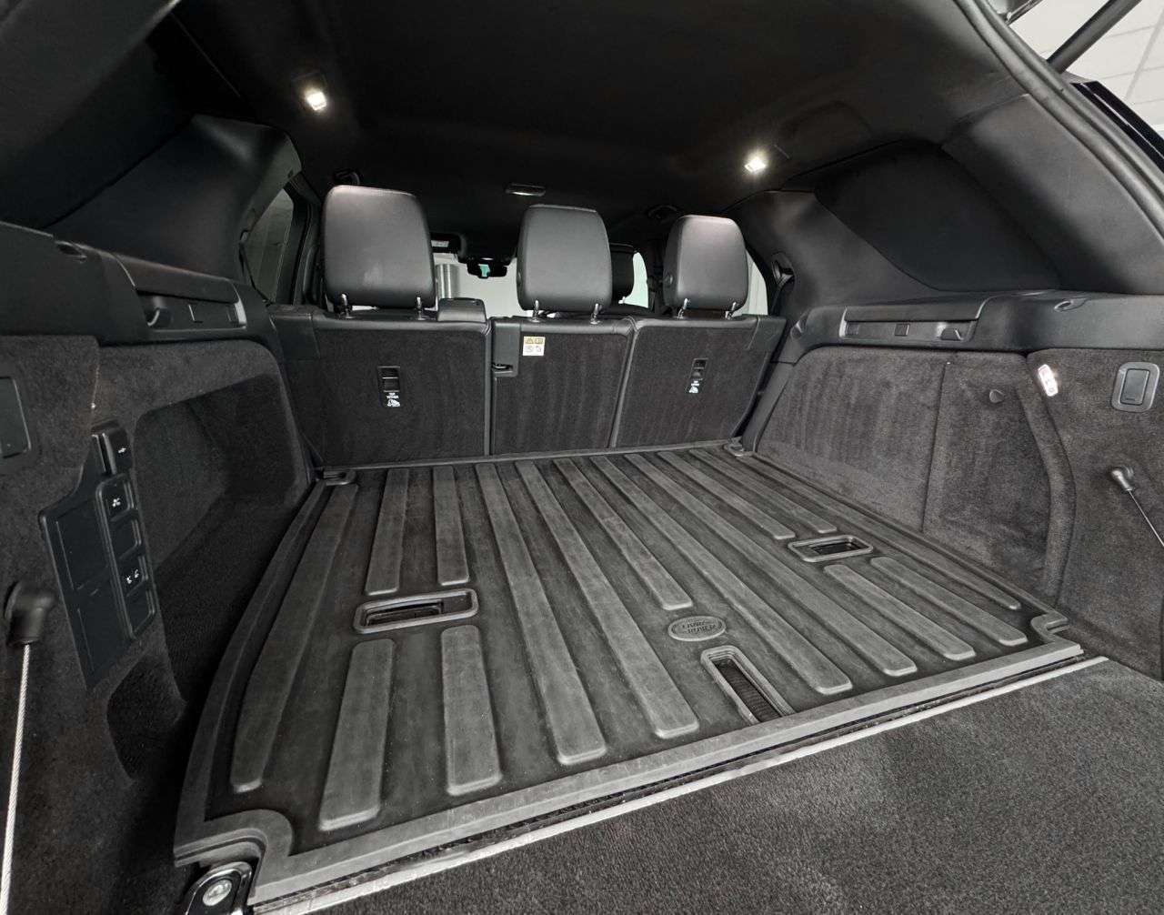 2026 LAND ROVER DISCOVERY 2026 LAND ROVER DISCOVERY