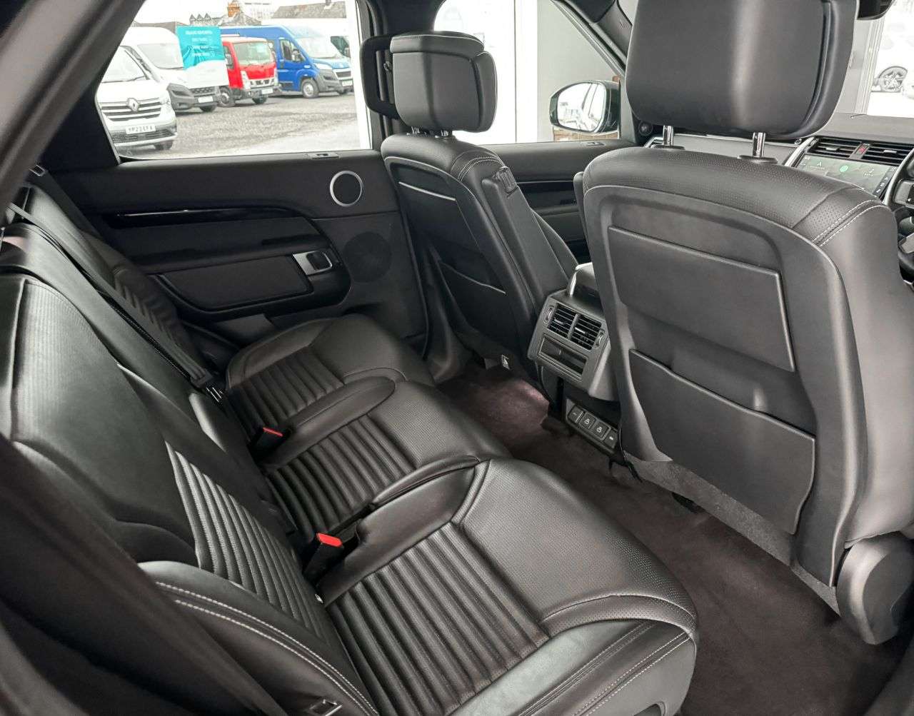2026 LAND ROVER DISCOVERY 2026 LAND ROVER DISCOVERY