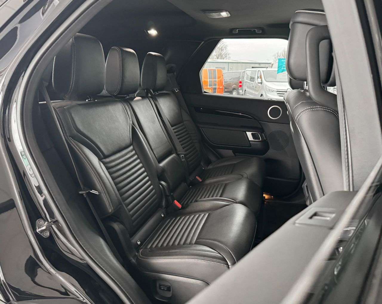 2026 LAND ROVER DISCOVERY 2026 LAND ROVER DISCOVERY