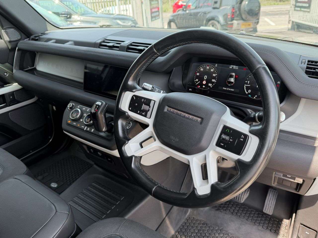 2021 LAND ROVER DEFENDER 110 2021 LAND ROVER DEFENDER 110