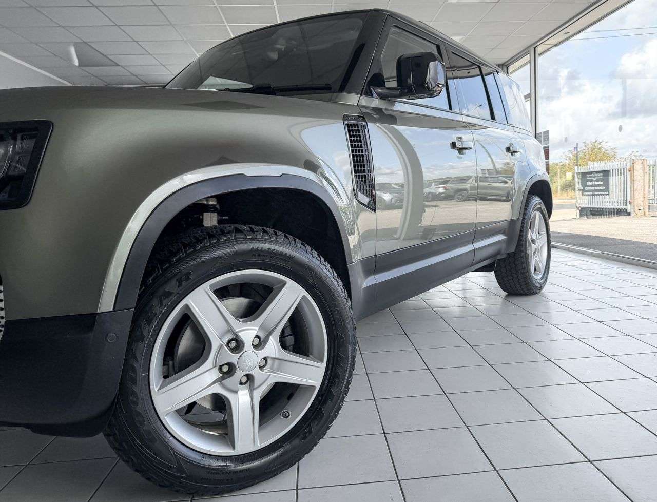 2021 LAND ROVER DEFENDER 2021 LAND ROVER DEFENDER