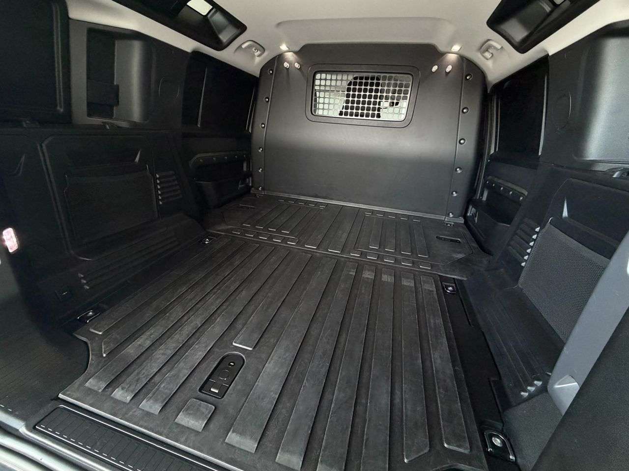 2021 LAND ROVER DEFENDER 2021 LAND ROVER DEFENDER