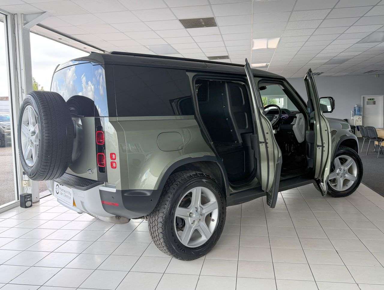 2021 LAND ROVER DEFENDER 2021 LAND ROVER DEFENDER