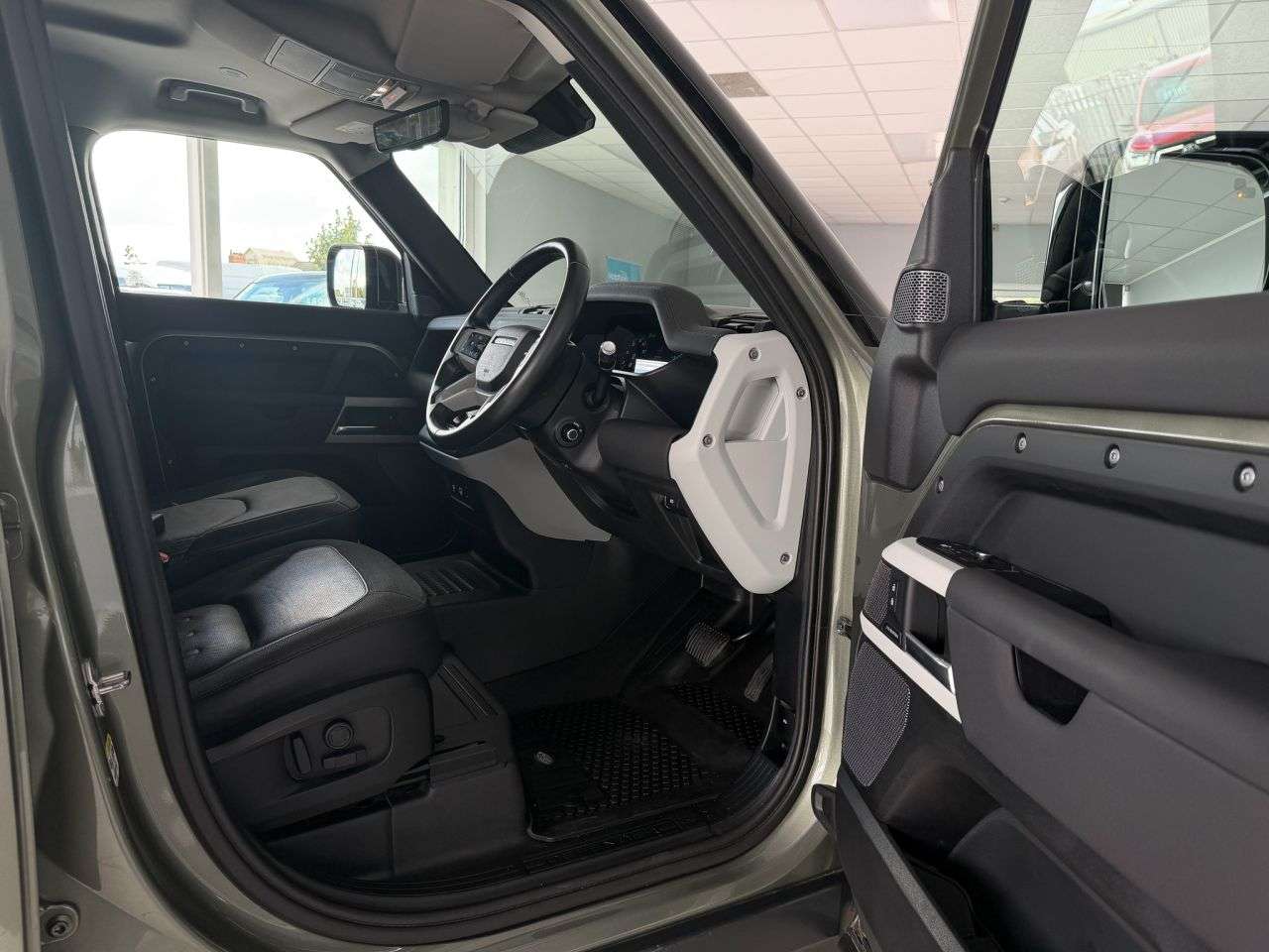 2021 LAND ROVER DEFENDER 2021 LAND ROVER DEFENDER