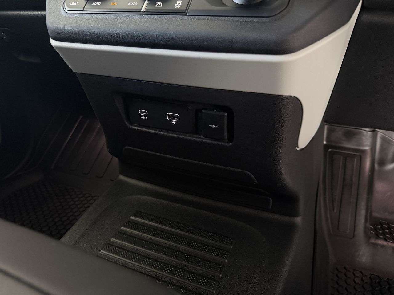2021 LAND ROVER DEFENDER 2021 LAND ROVER DEFENDER