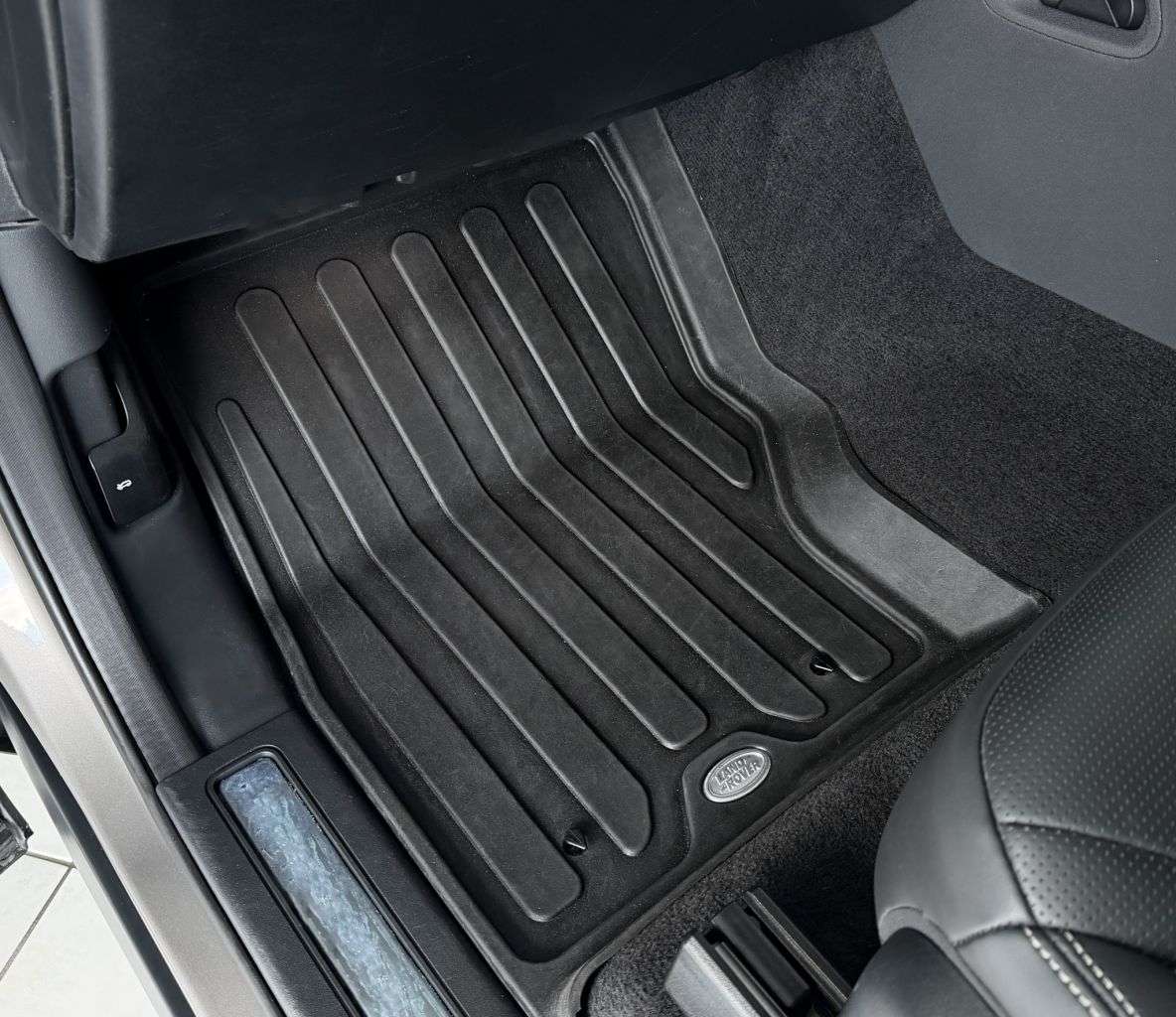 2024 LAND ROVER DISCOVERY 2024 LAND ROVER DISCOVERY