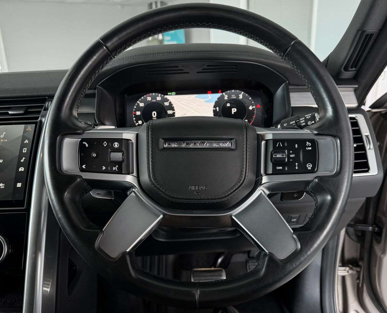 2024 LAND ROVER DISCOVERY 2024 LAND ROVER DISCOVERY
