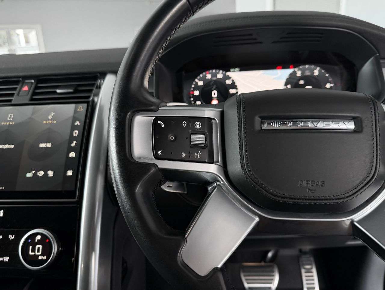 2024 LAND ROVER DISCOVERY 2024 LAND ROVER DISCOVERY