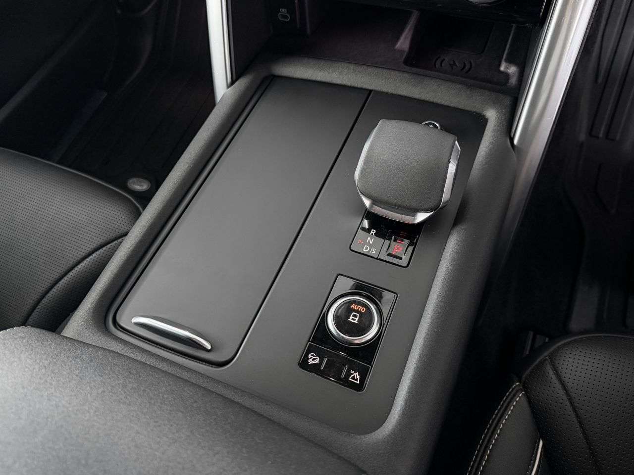 2024 LAND ROVER DISCOVERY 2024 LAND ROVER DISCOVERY