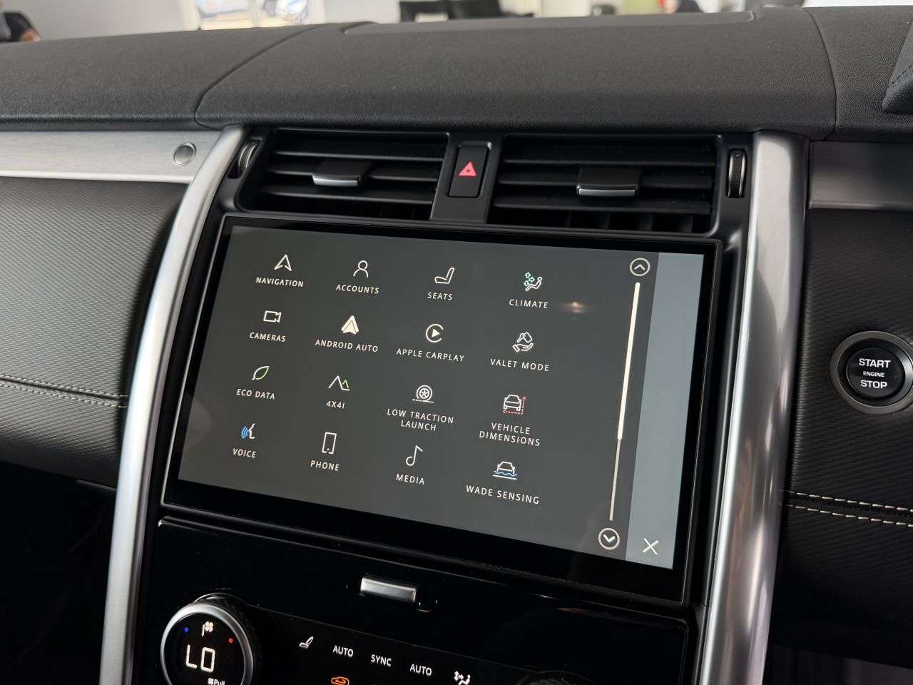 2024 LAND ROVER DISCOVERY 2024 LAND ROVER DISCOVERY
