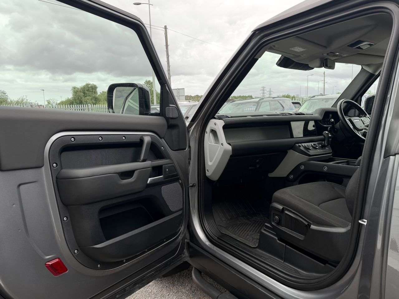 2023 LAND ROVER DEFENDER 2023 LAND ROVER DEFENDER