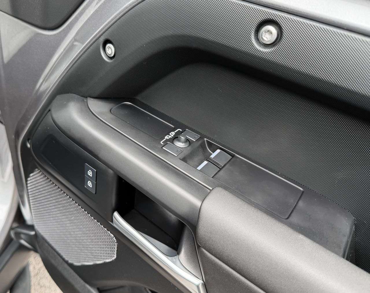 2023 LAND ROVER DEFENDER 2023 LAND ROVER DEFENDER