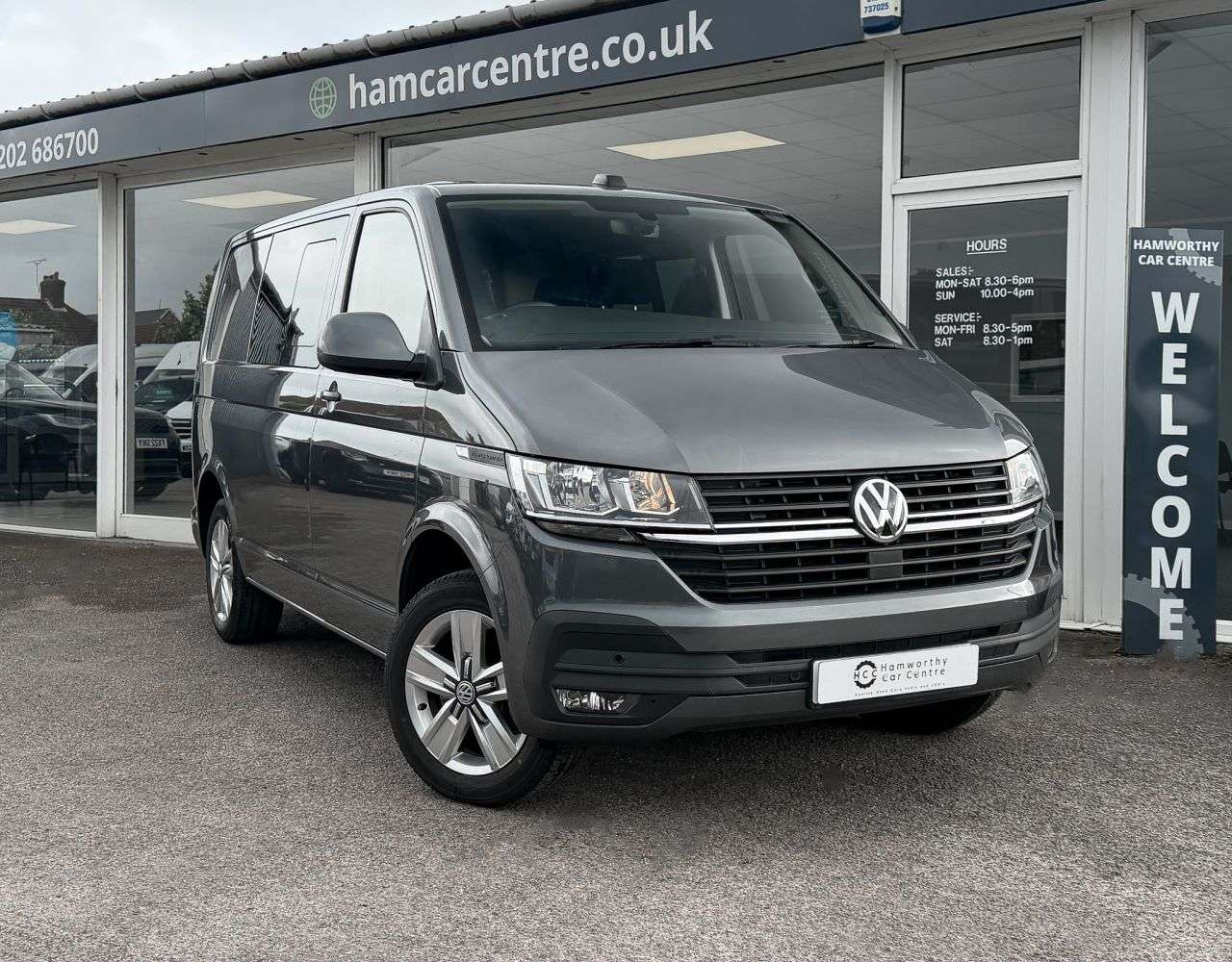 A 2023 VOLKSWAGEN TRANSPORTER 2.0 TDI T32 Highline Kombi Double Cab 5dr Diesel Manual FWD SWB Euro 6 (s/s A 2023 VOLKSWAGEN TRANSPORTER 2.0 TDI T32 Highline Kombi Double Cab 5dr Diesel Manual FWD SWB Euro 6 (s/s