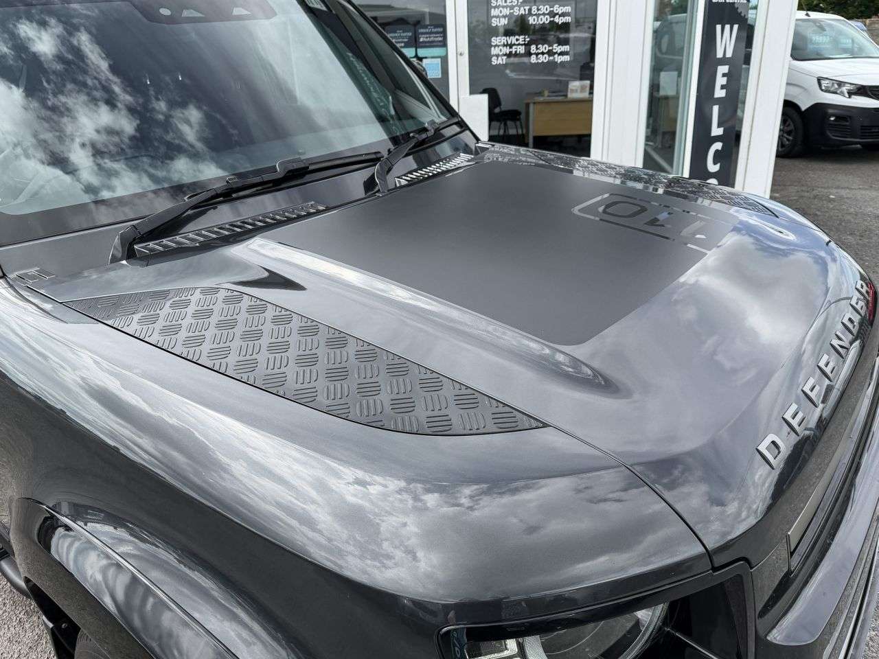 2023 LAND ROVER DEFENDER 110 2023 LAND ROVER DEFENDER 110