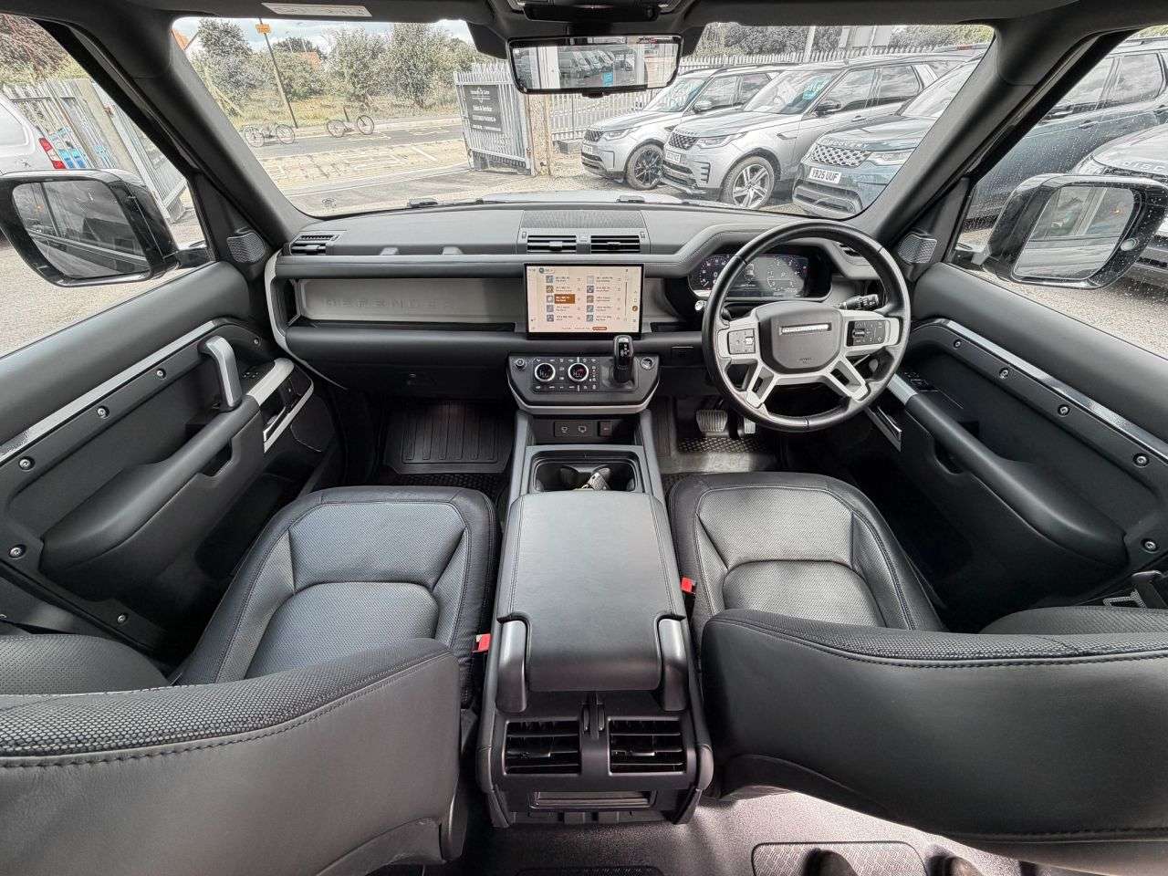 2023 LAND ROVER DEFENDER 110 2023 LAND ROVER DEFENDER 110